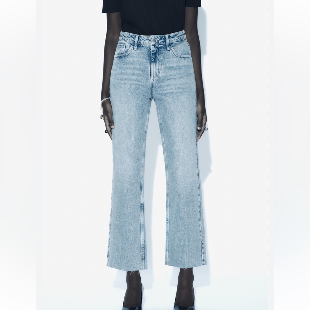 Zara high rise rawhem straight leg crop jeans 4